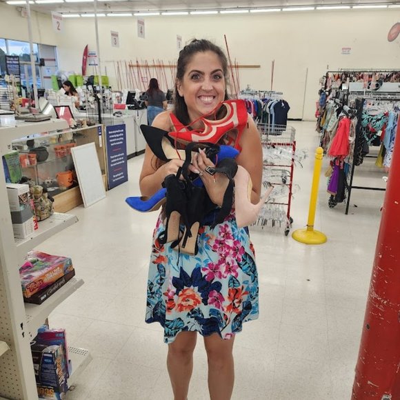 Hi! I'm Ashleigh! - Picture 2 of 12